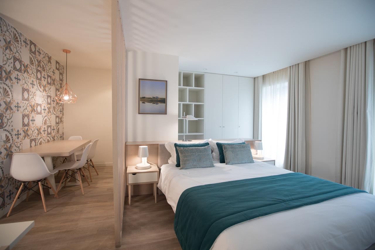 Almada Wine House - Tourism Apartments Porto Eksteriør bilde